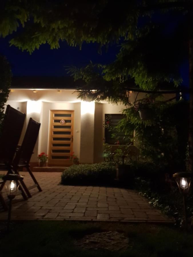 Fuered Deluxe Garden Apartment 巴拉顿菲赖德 外观 照片